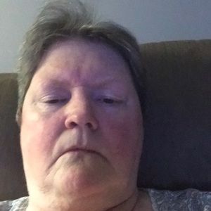 Meet your Posher, Suzanne